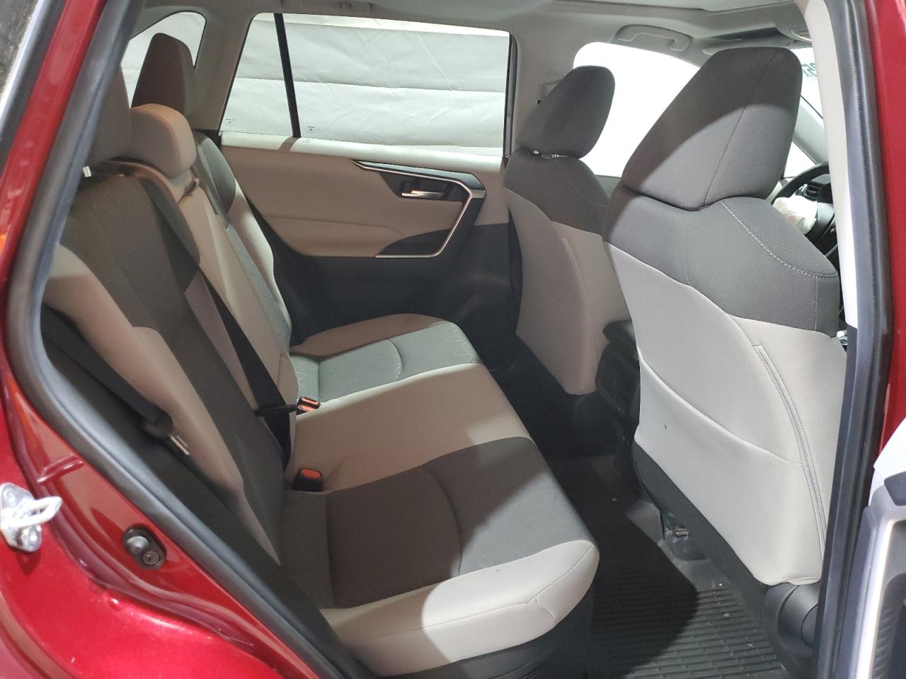 2021 Toyota Rav4 Xle VIN: 2T3R6RFV8MW004439 Lot: 80844225