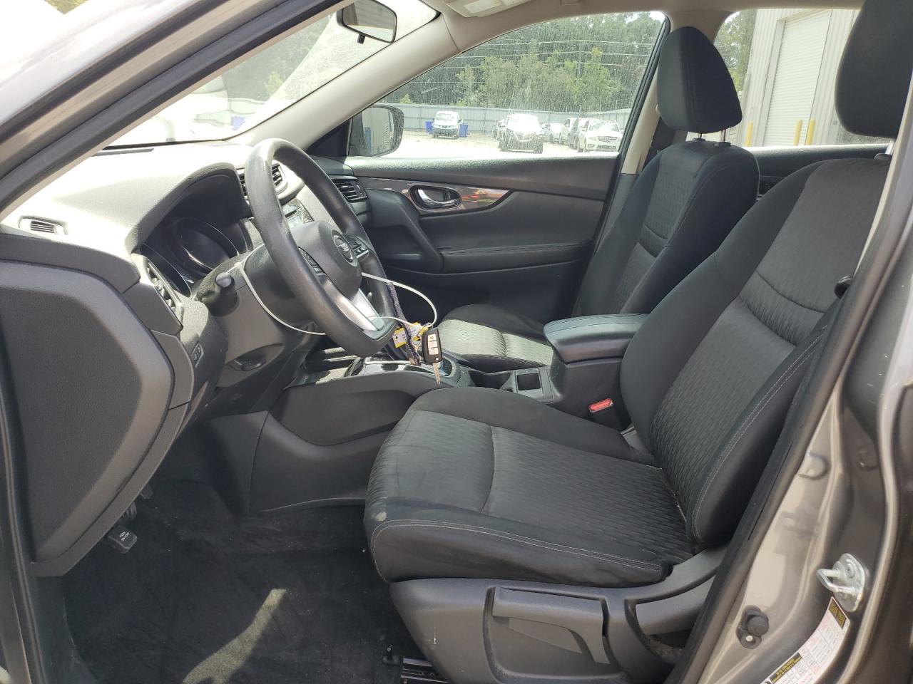 2017 Nissan Rogue S VIN: JN8AT2MT6HW381393 Lot: 80462065