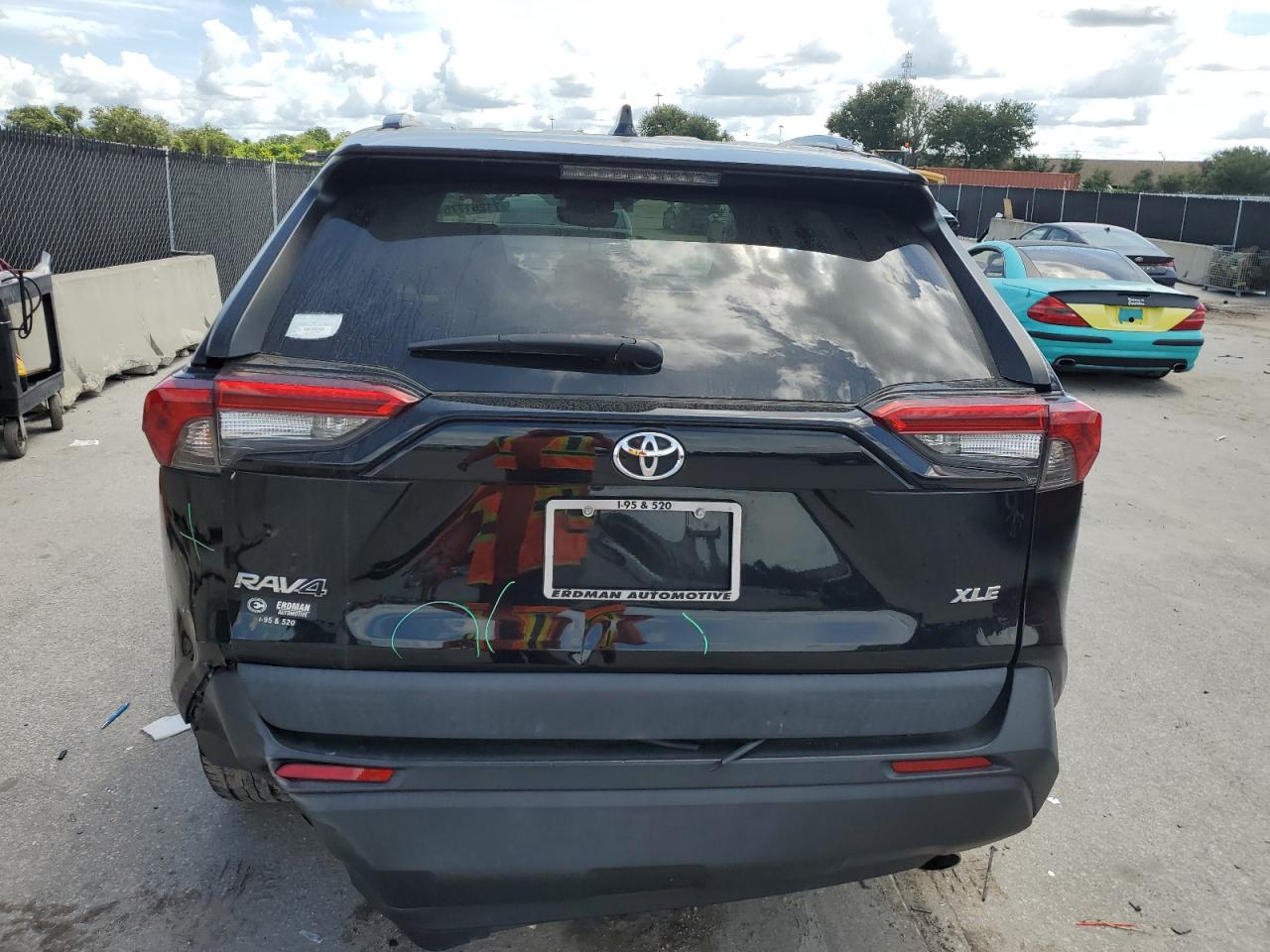 2021 Toyota Rav4 Xle VIN: 2T3W1RFV1MW147489 Lot: 71261775