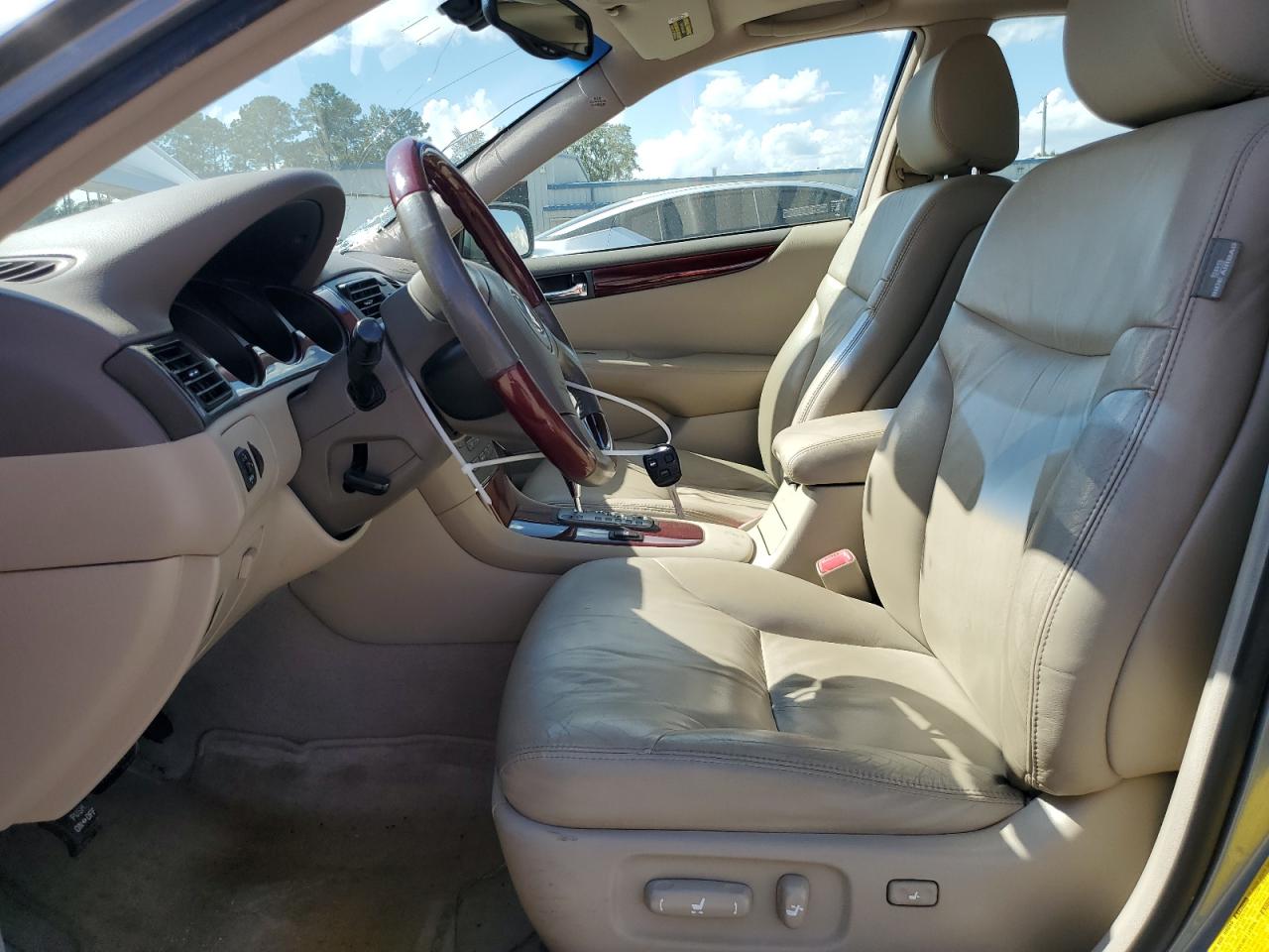 2004 Lexus Es 330 VIN: JTHBA30G645039302 Lot: 82152305