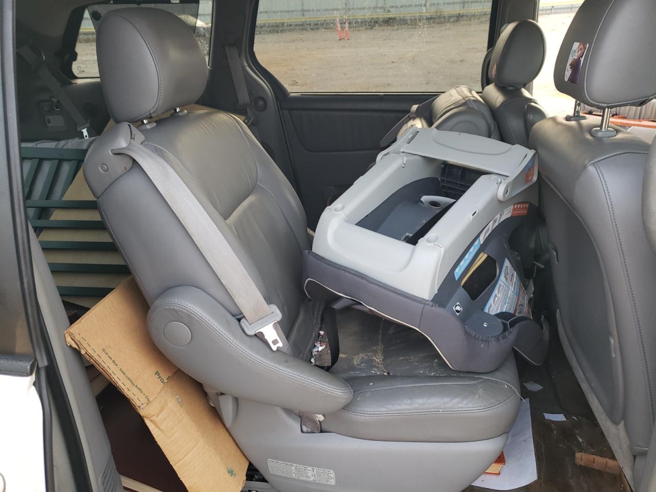 2006 Toyota Sienna Xle VIN: 5TDZA22C16S500150 Lot: 80297795