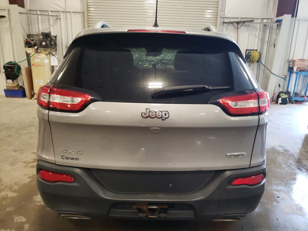 2016 Jeep Cherokee Latitude VIN: 1C4PJMCS3GW254857 Lot: 72079375