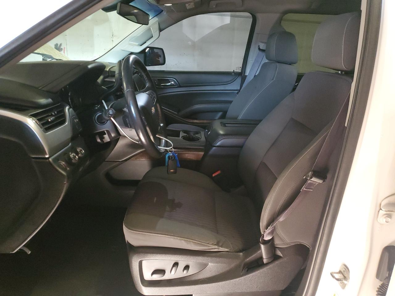 2016 Chevrolet Tahoe K1500 Ls VIN: 1GNSKAKC7GR329999 Lot: 84195625