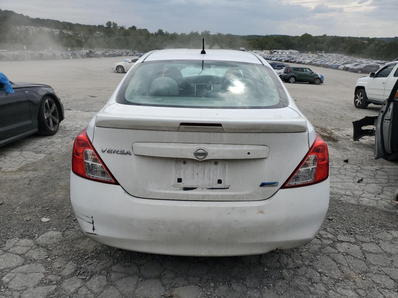 2014 Nissan Versa S VIN: 3N1CN7AP9EL817015 Lot: 80356735