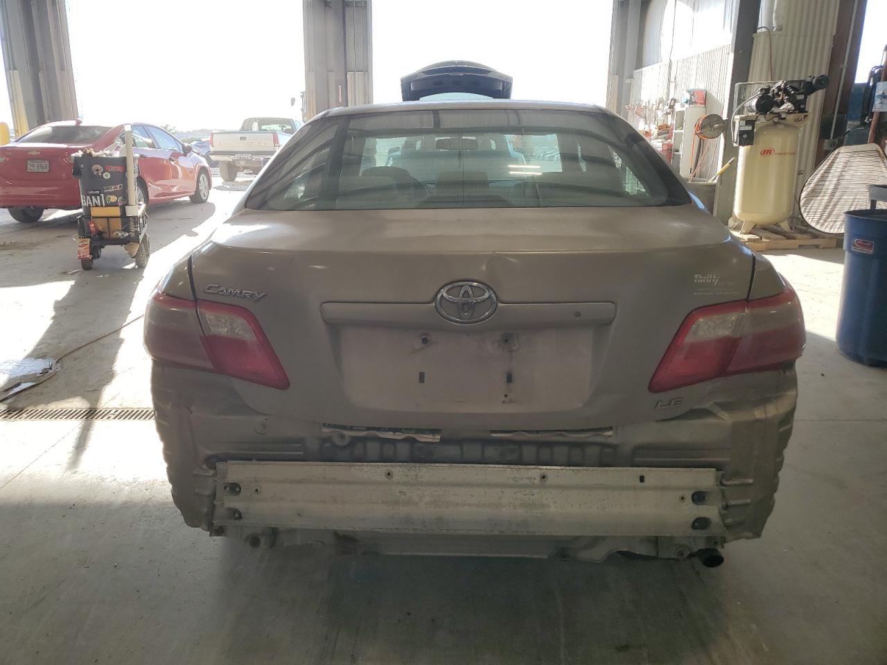 2009 Toyota Camry Base VIN: 4T1BE46K79U318404 Lot: 80217925