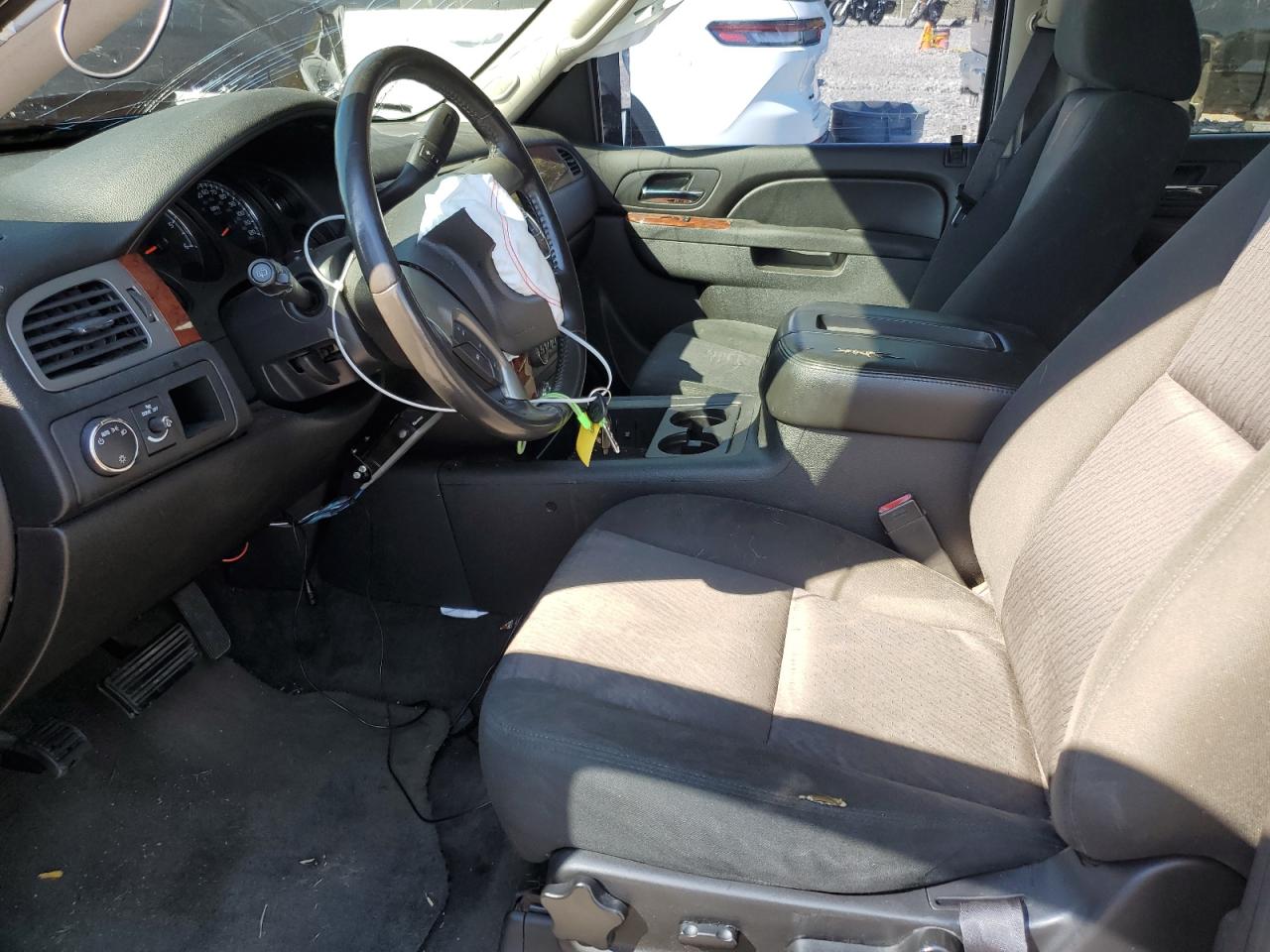 2011 Chevrolet Suburban C1500 Ls VIN: 1GNSCHE08BR399785 Lot: 80662315