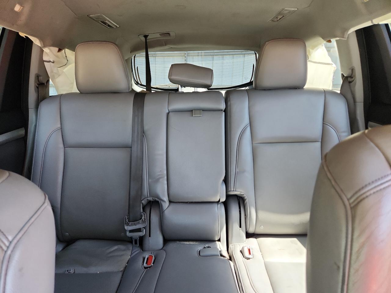 2015 Toyota Highlander Le VIN: 5TDZARFH7FS009807 Lot: 80147465
