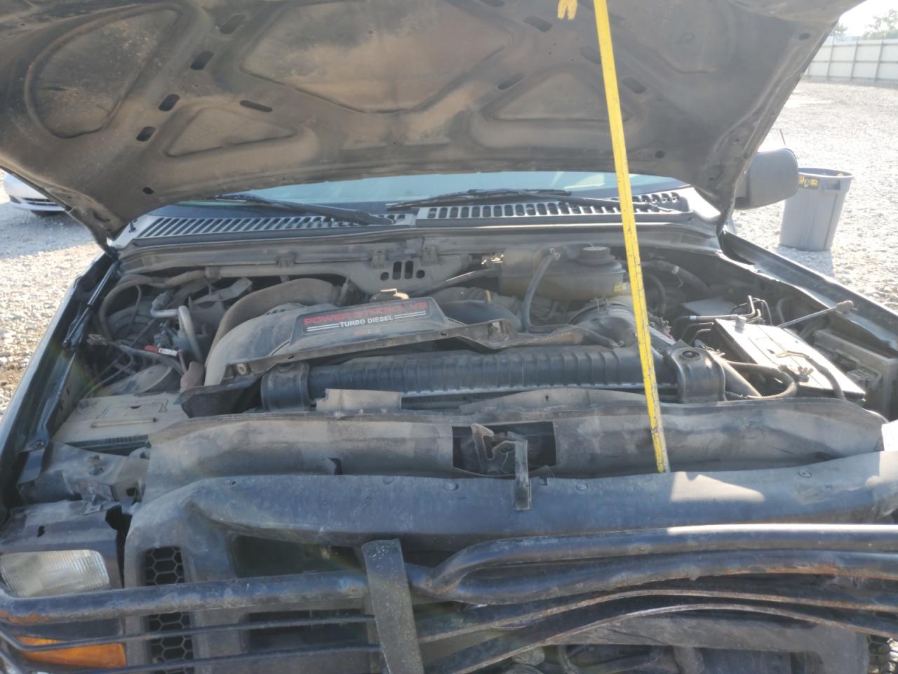 2006 Ford F250 Super Duty VIN: 1FTSX21546ED70812 Lot: 81000195