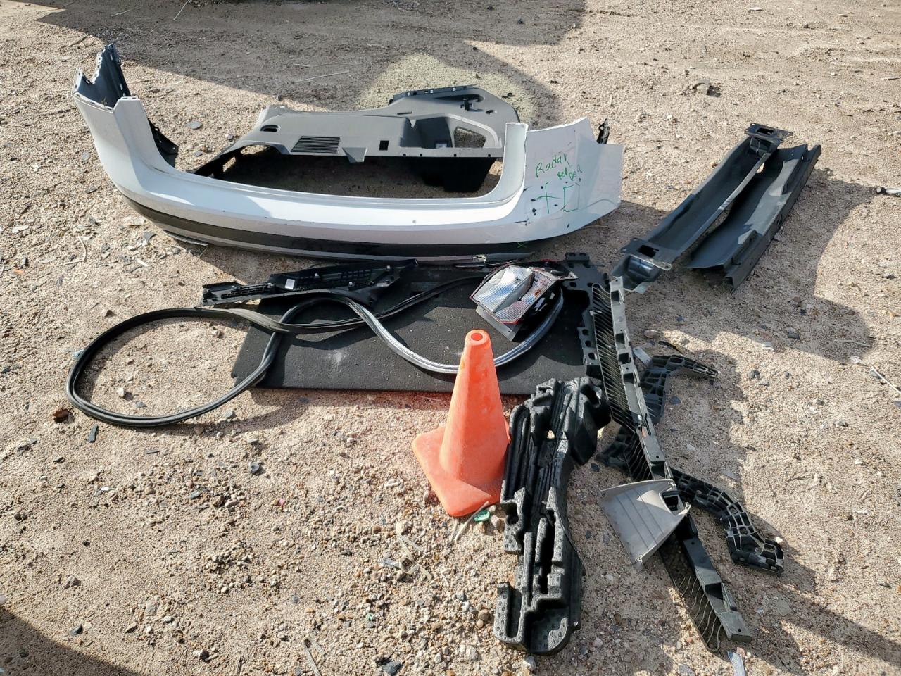 2019 Volkswagen Atlas Se VIN: 1V2WR2CAXKC576601 Lot: 81690295