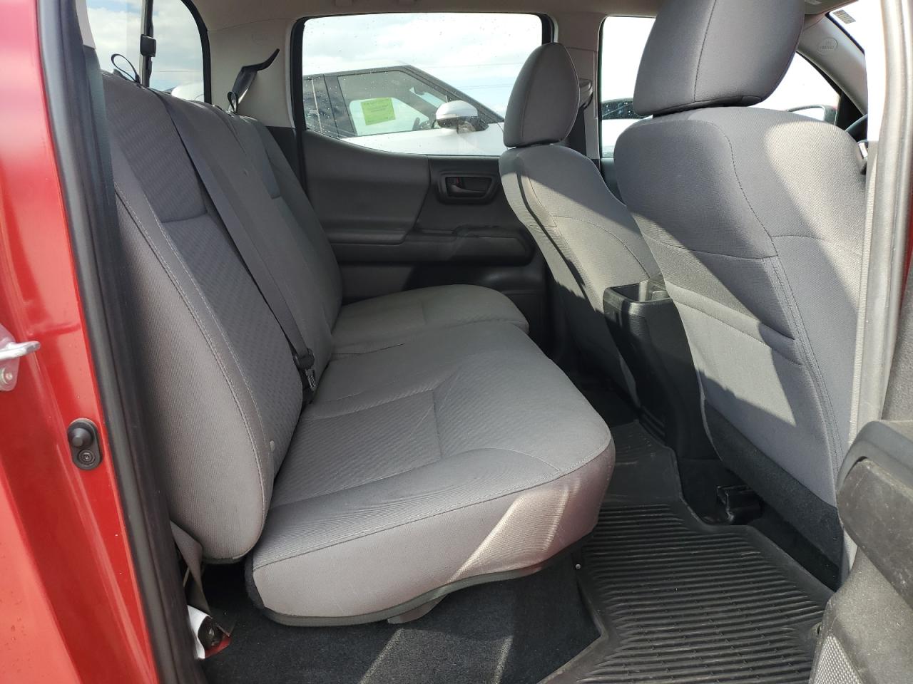 2022 Toyota Tacoma Double Cab VIN: 3TMCZ5AN8NM528190 Lot: 82155595