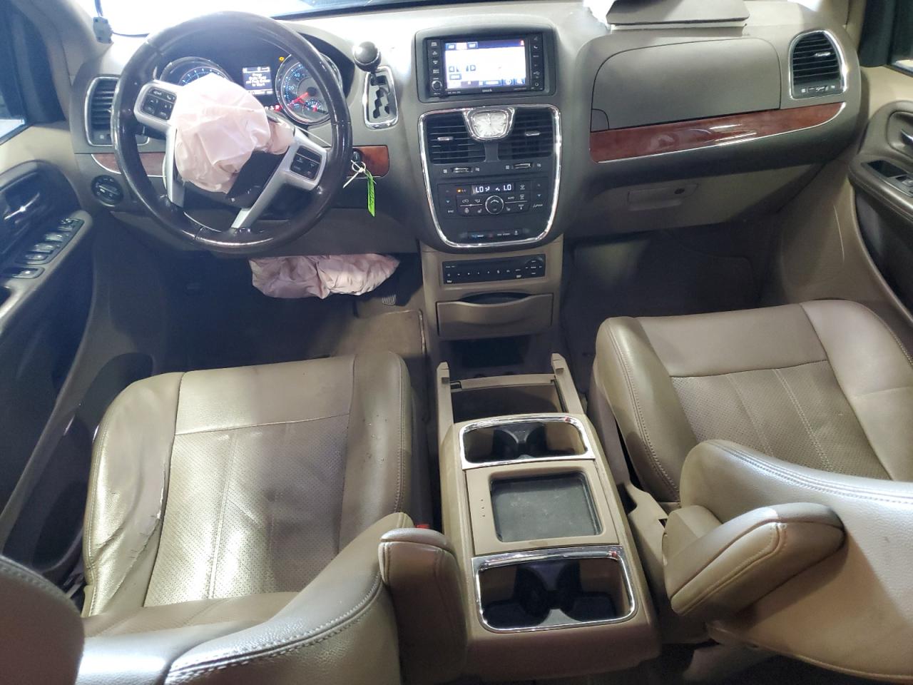 2012 Chrysler Town And Country VIN: 2C4RC1CG5CR208365 Lot: 84460545