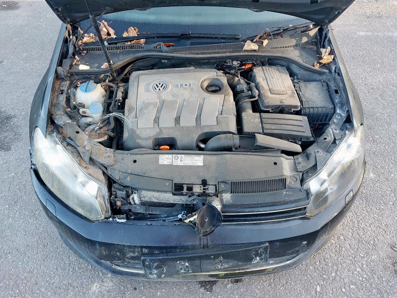 2011 VOLKSWAGEN GOLF 1.6 TDI 105 BLUEMOTION 5DR