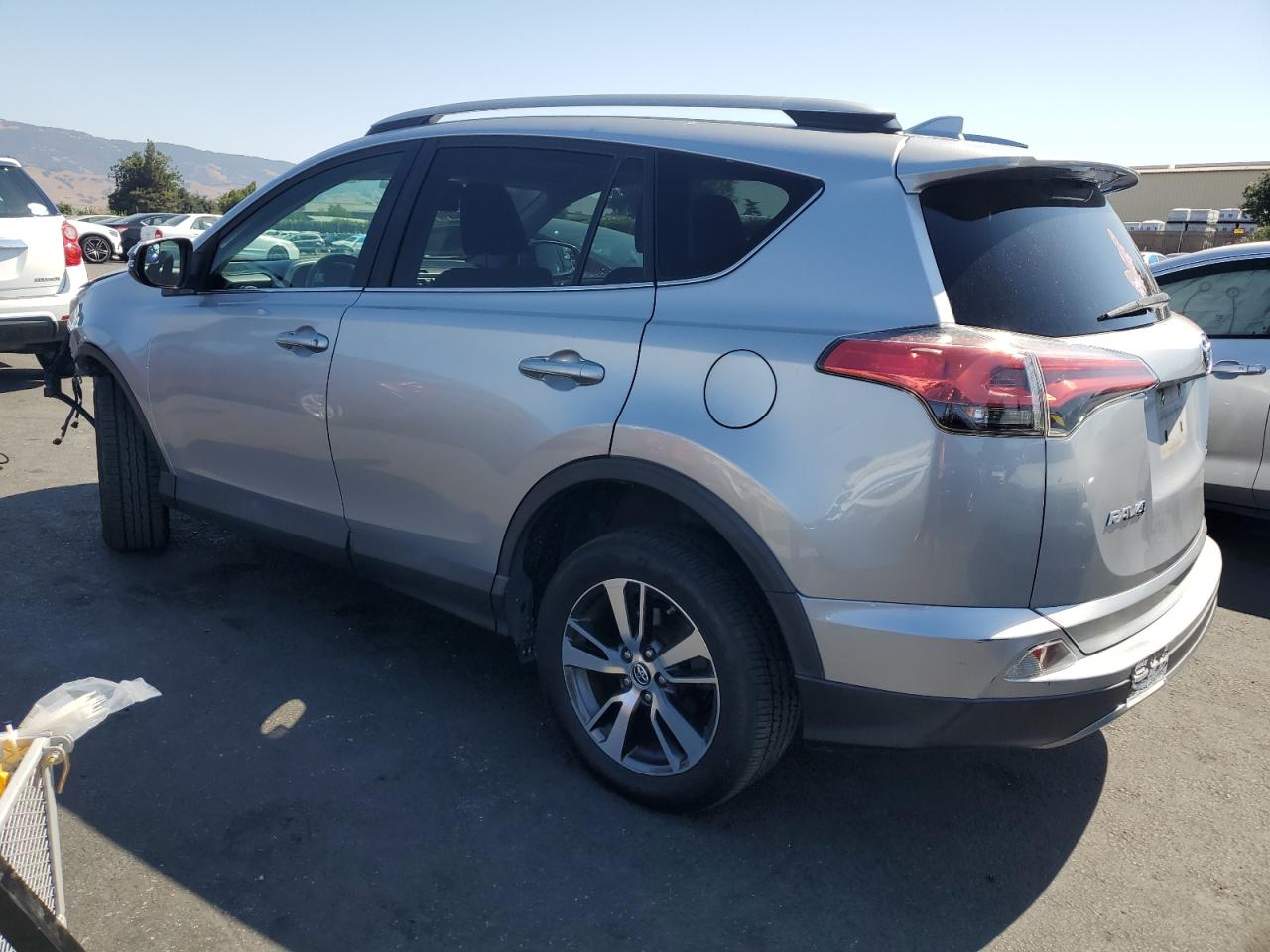 2017 Toyota Rav4 Xle silver null gasoline 2T3WFREV5HW348708 photo #3