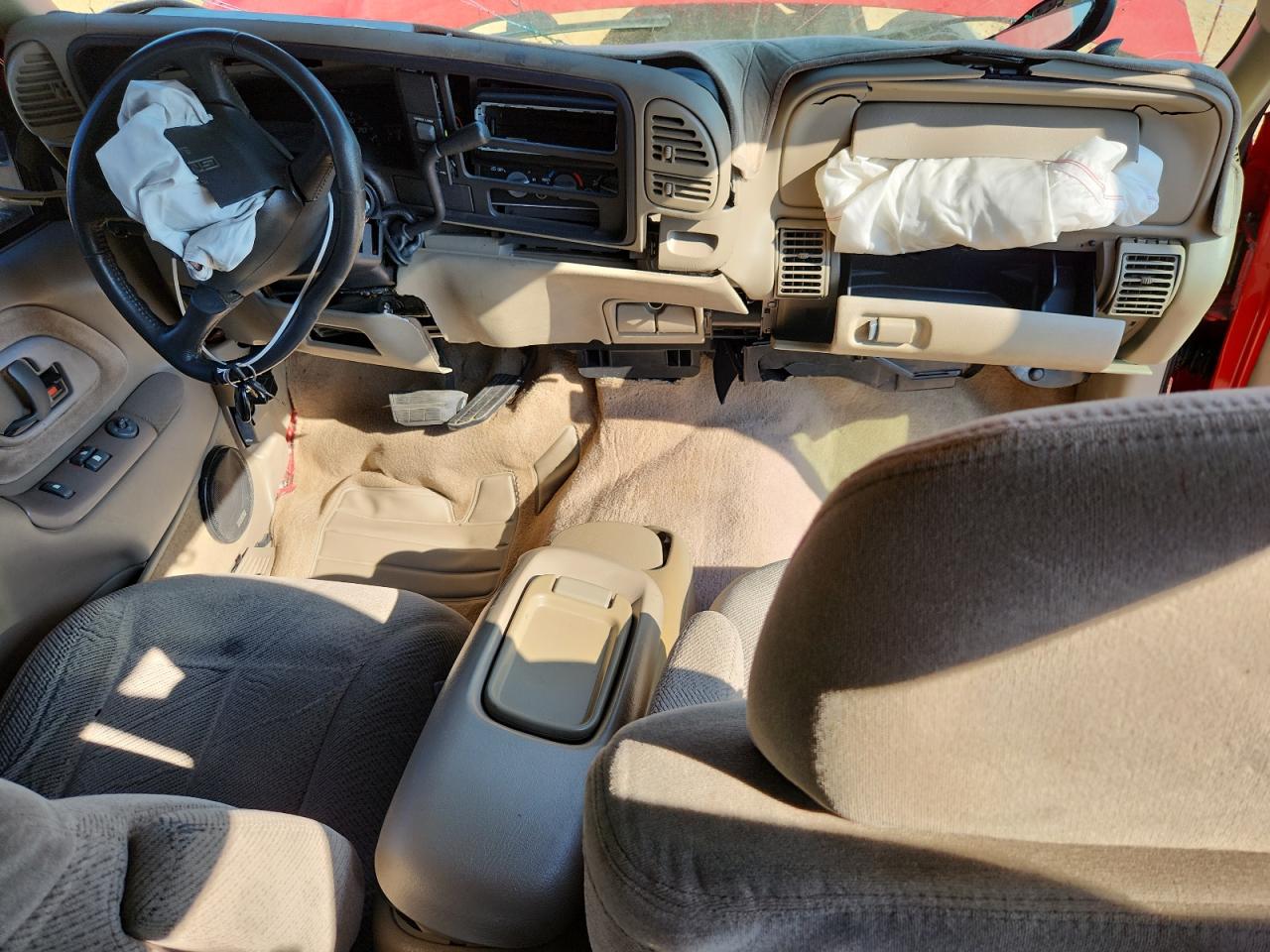 1998 GMC Sierra C1500 VIN: 1GTEC19R3WR506219 Lot: 81150295