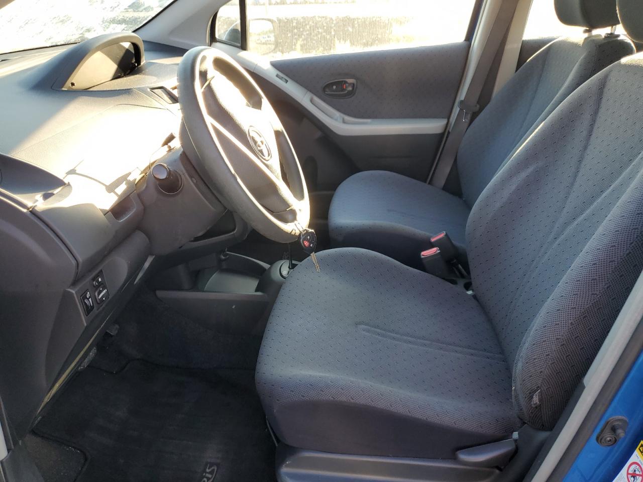 2010 Toyota Yaris VIN: JTDKT4K33A5317435 Lot: 81404665