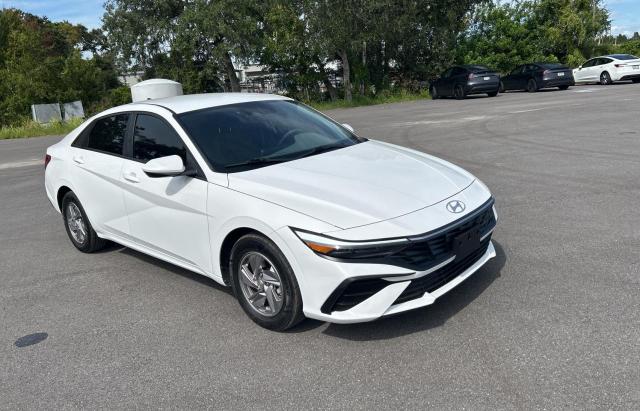  HYUNDAI ELANTRA 2024 Белы
