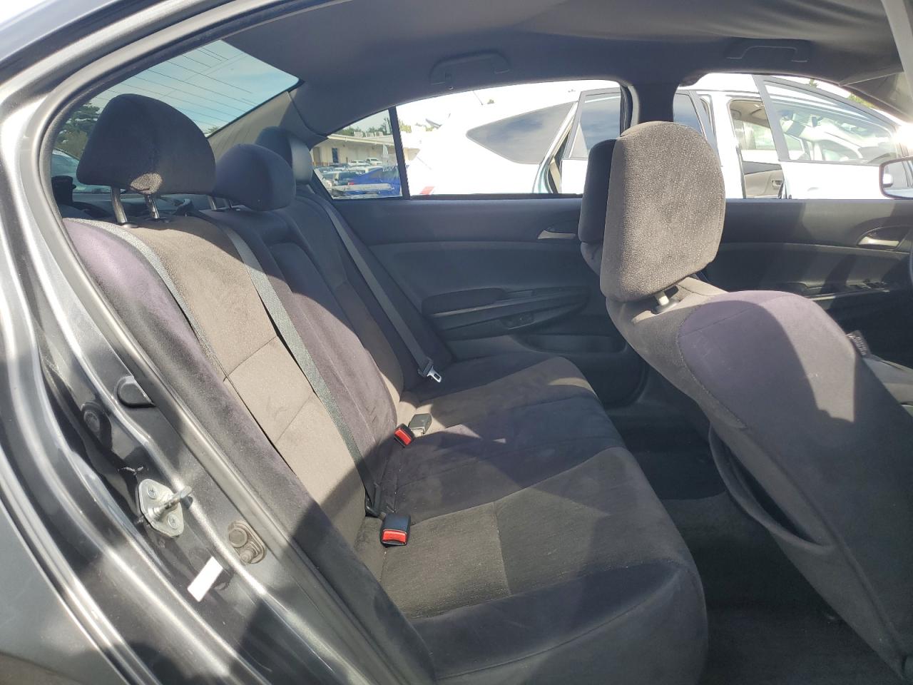 2010 Honda Accord Lxp VIN: 1HGCP2F42AA198026 Lot: 71885055