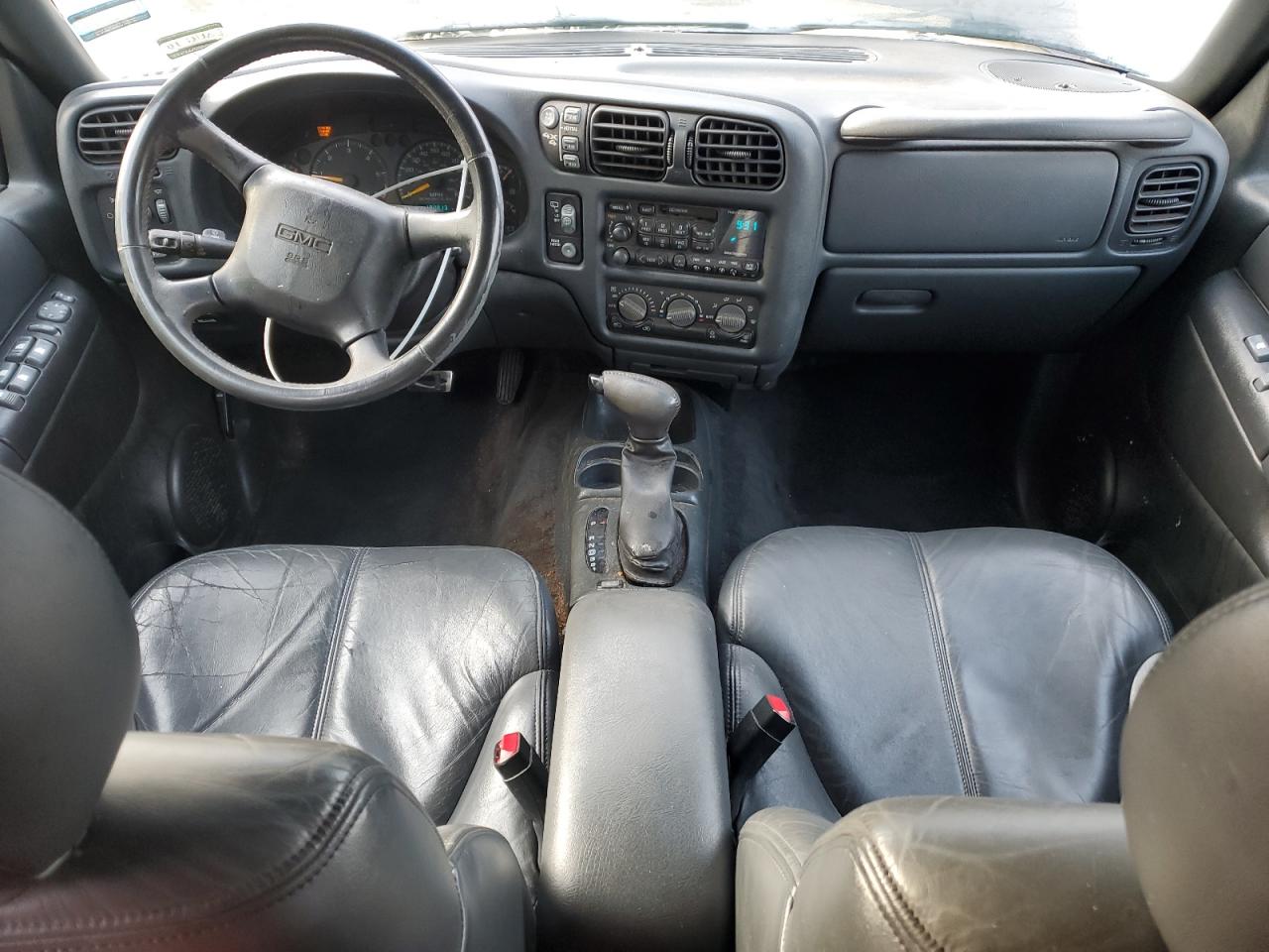 1999 GMC Jimmy VIN: 1GKDT13W9X2556700 Lot: 81556205