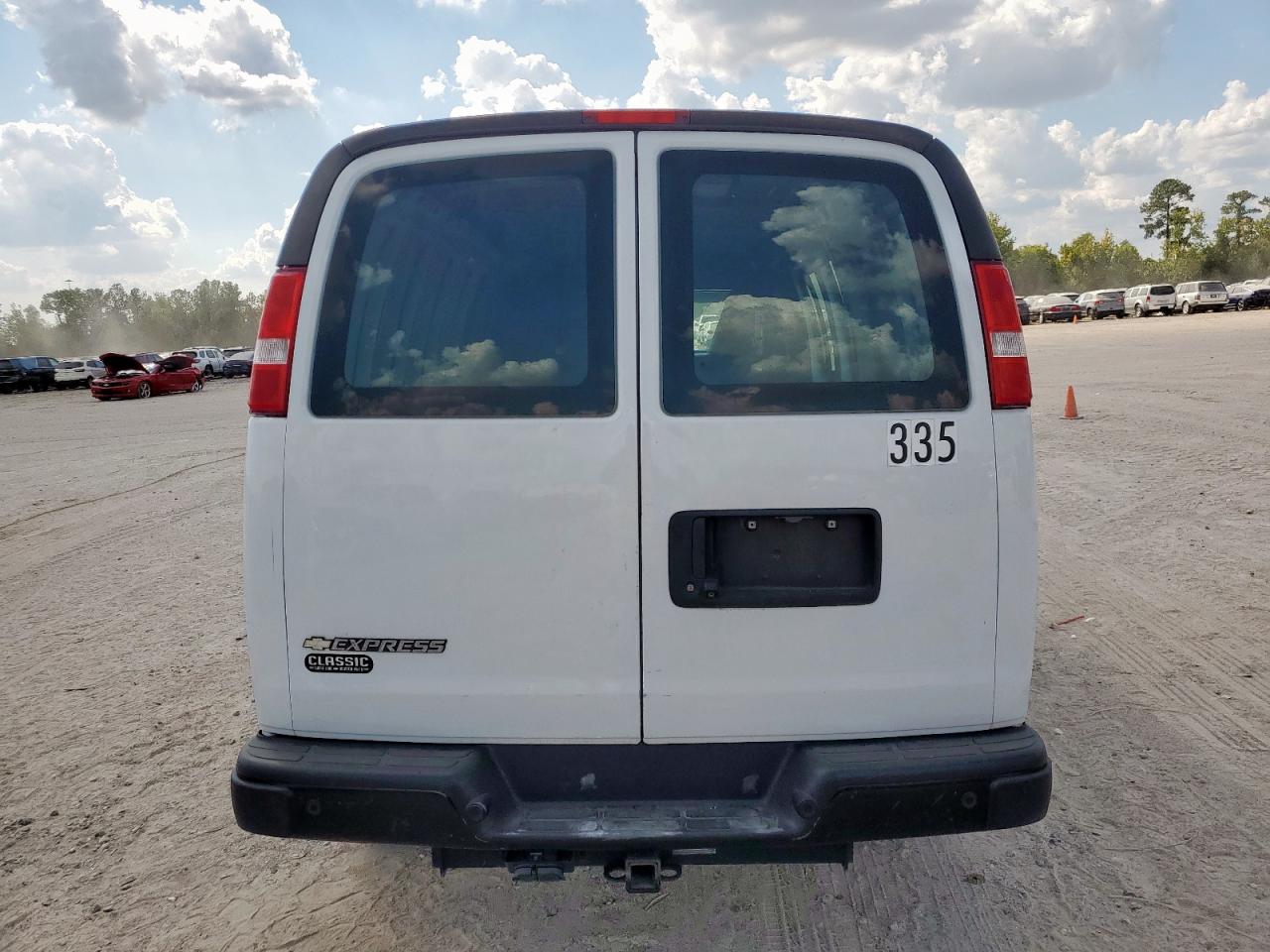 2020 Chevrolet Express G2500 VIN: 1GCWGAFG7L1275413 Lot: 81514185