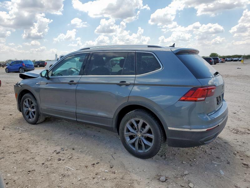  VOLKSWAGEN TIGUAN 2022 Серый