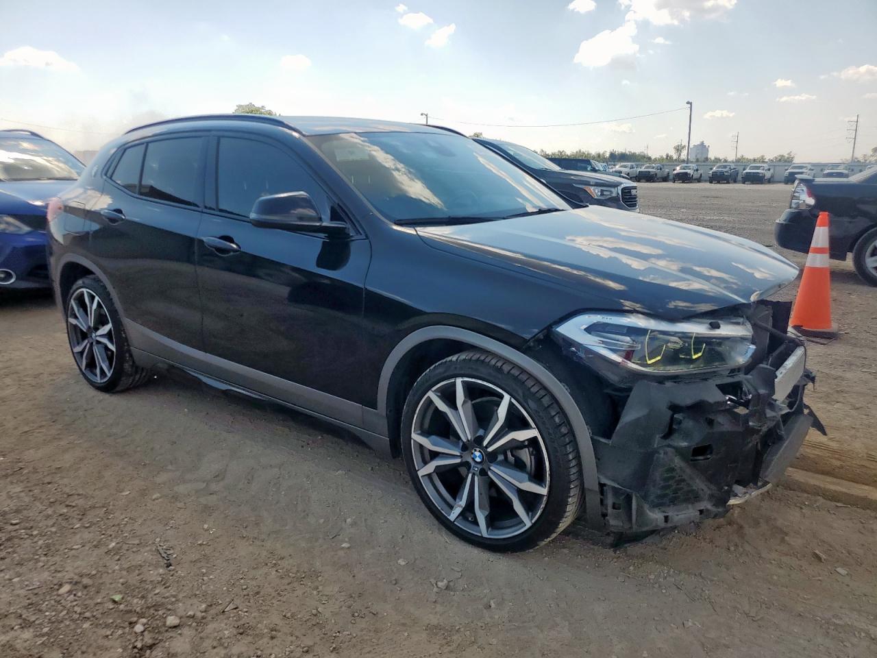 Фото: WBXYH9C09M5S36041