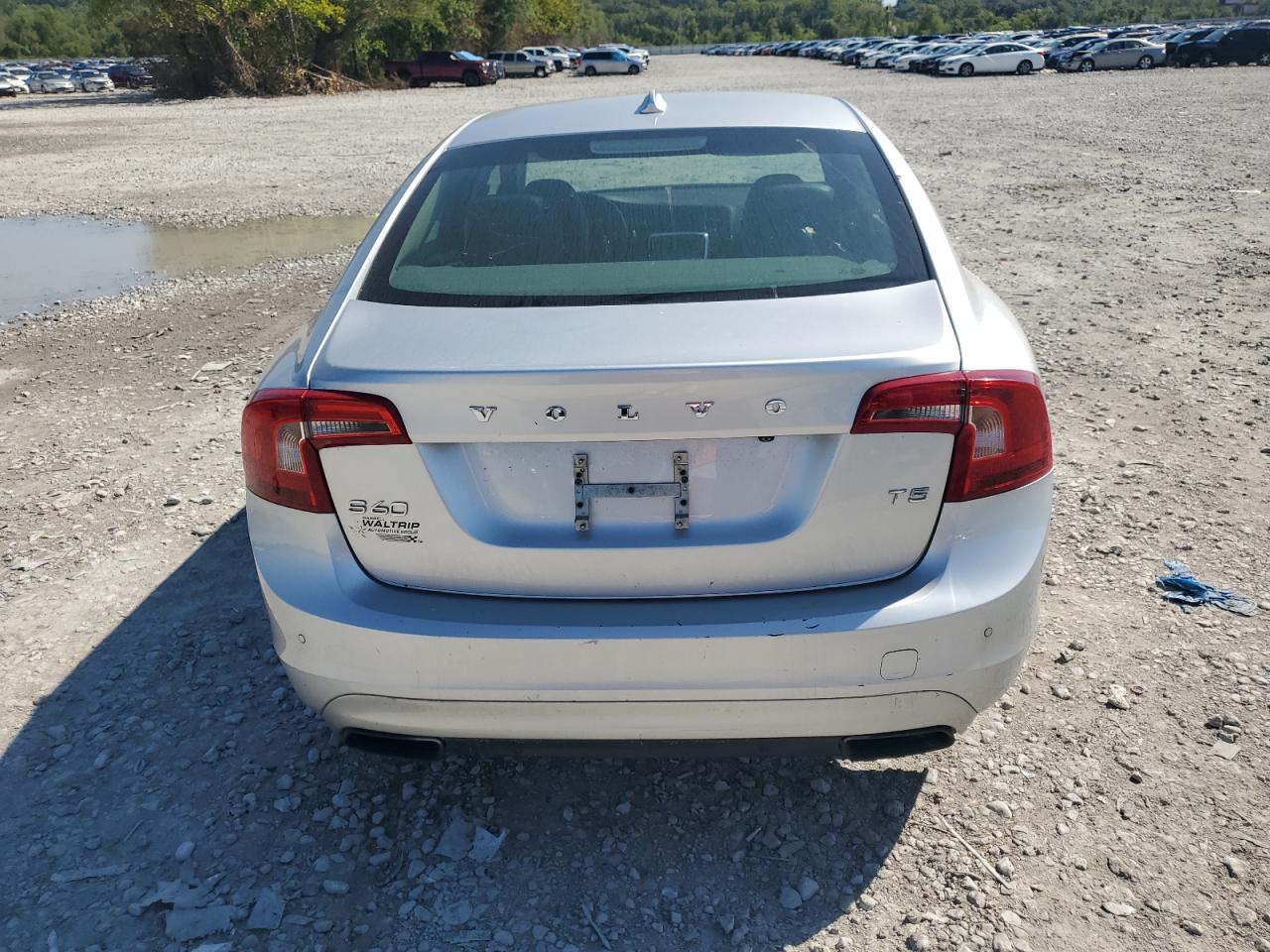 2015 Volvo S60 Platinum VIN: YV126MFM7F1345886 Lot: 71813125
