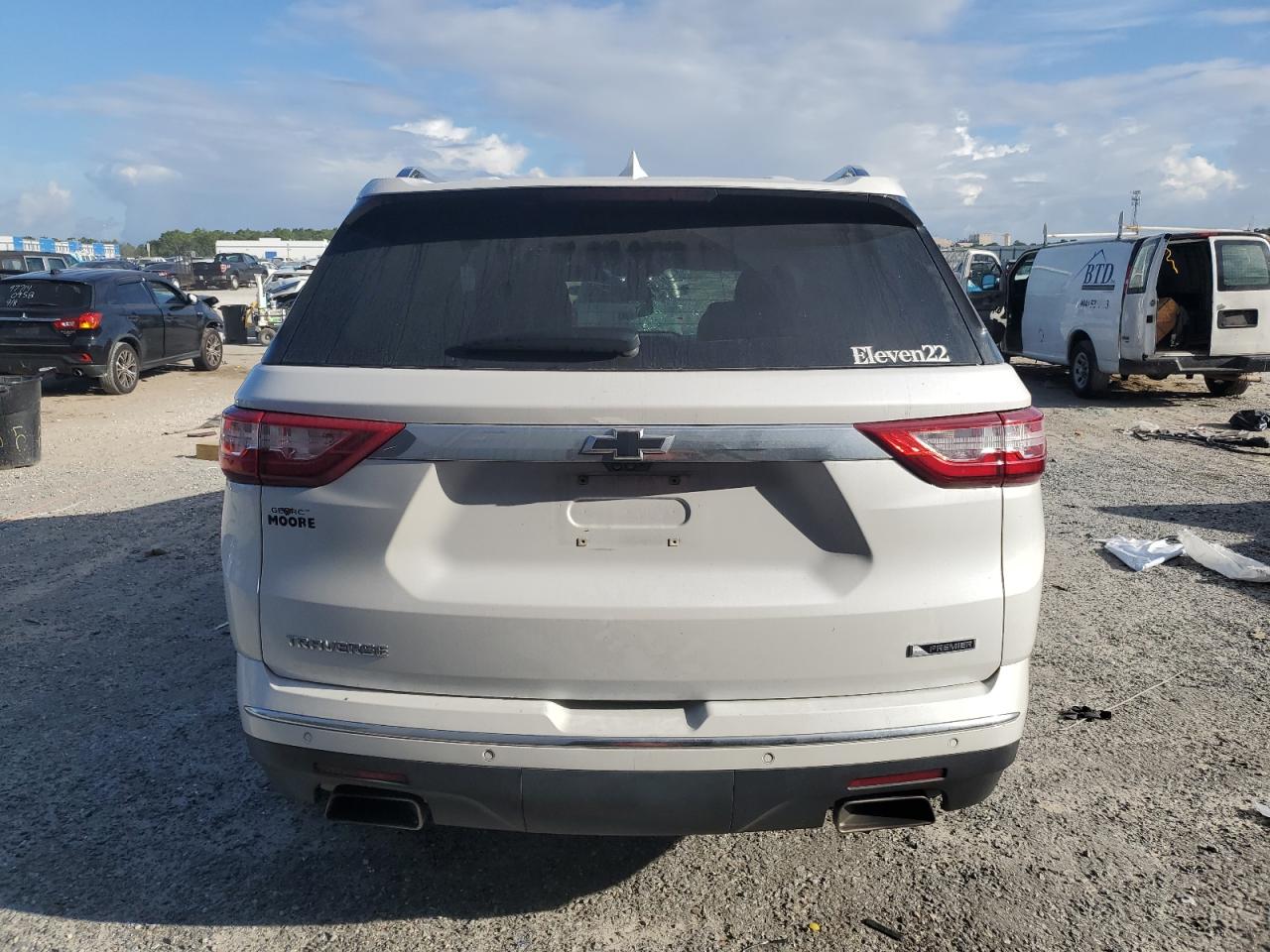 2018 Chevrolet Traverse Premier VIN: 1GNERKKW6JJ156068 Lot: 81706905