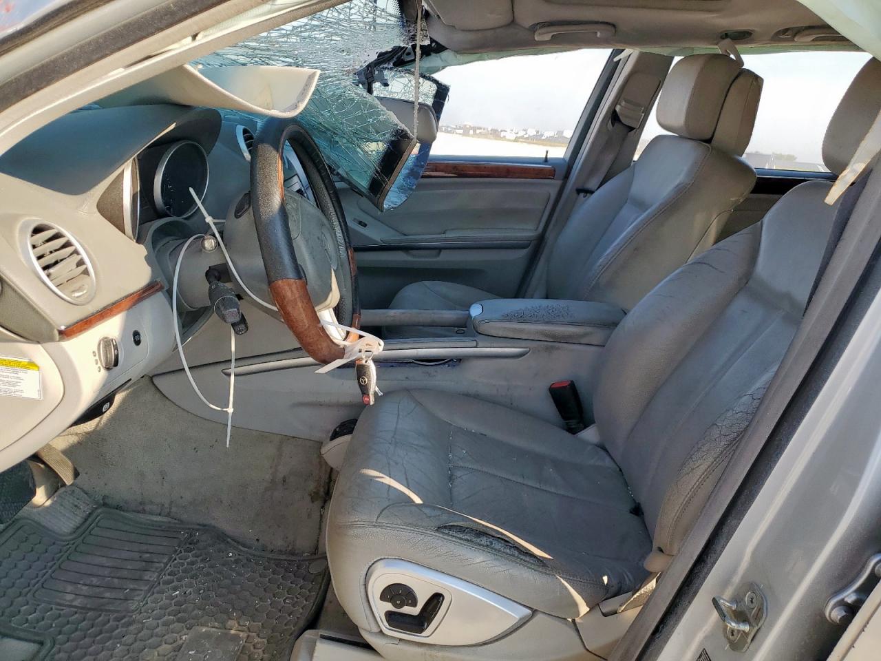 2007 Mercedes-Benz Gl 450 4Matic VIN: 4JGBF71E67A165884 Lot: 71845895