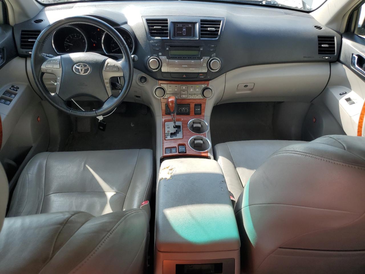 2010 Toyota Highlander Limited VIN: JTEYK3EH0A2100288 Lot: 81288075