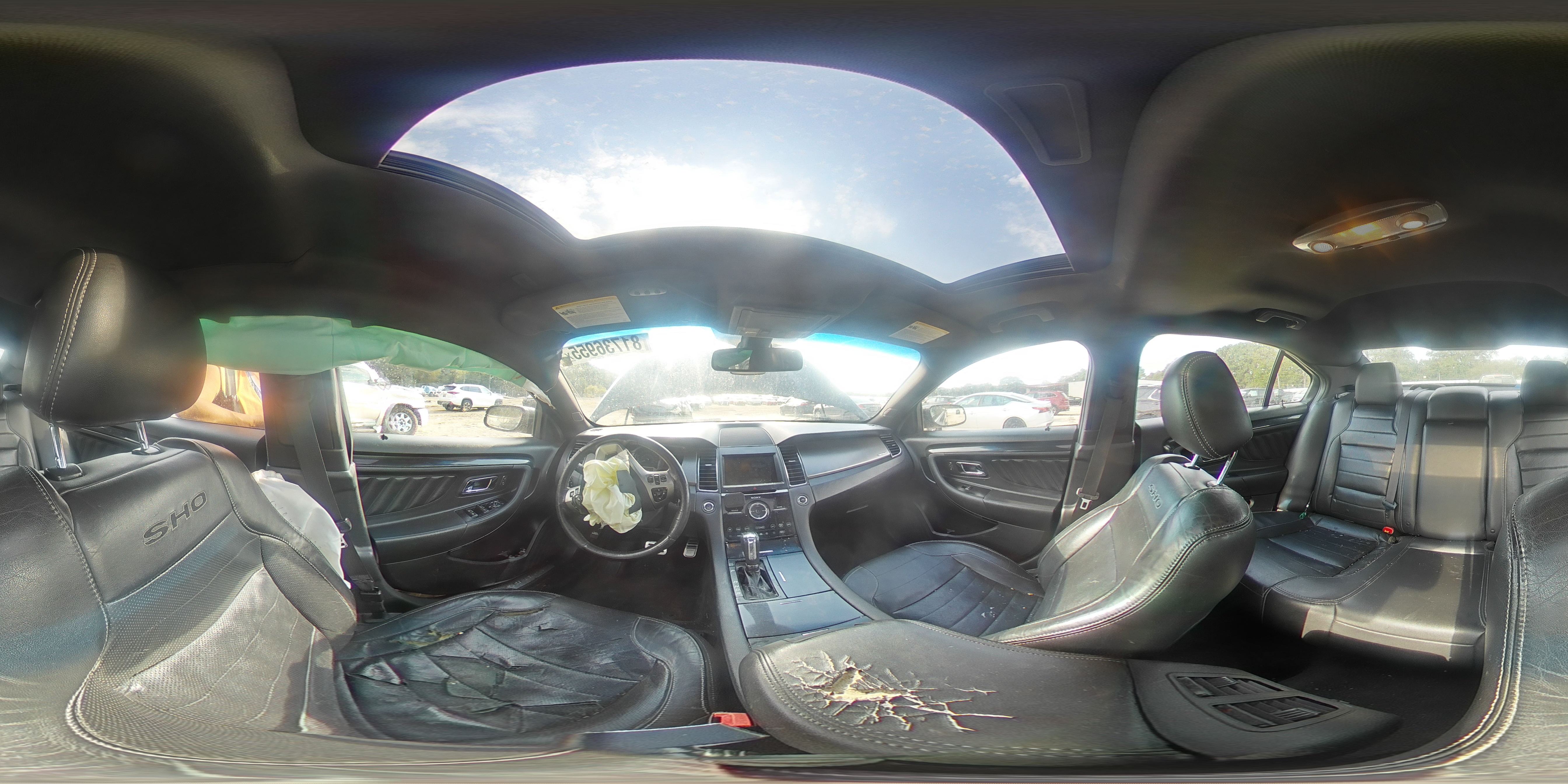 2014 Ford Taurus Sho VIN: 1FAHP2KT5EG151860 Lot: 81736955
