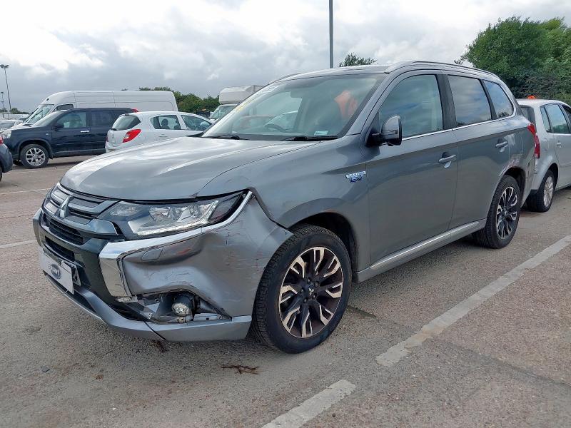 MITSUBISHI OUTLANDER 2017