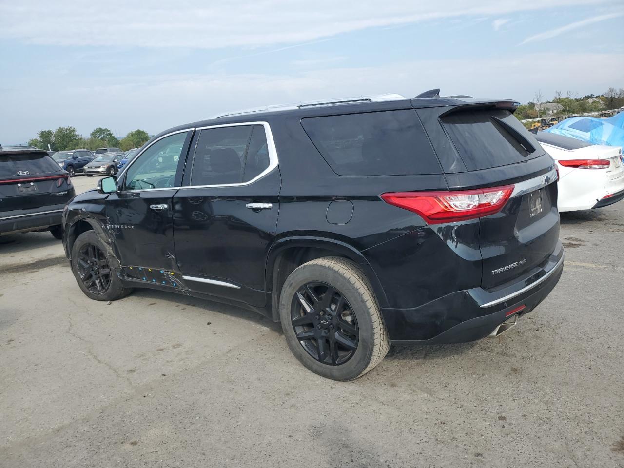 2019 Chevrolet Traverse Premier VIN: 1GNEVKKW7KJ319369 Lot: 83842415
