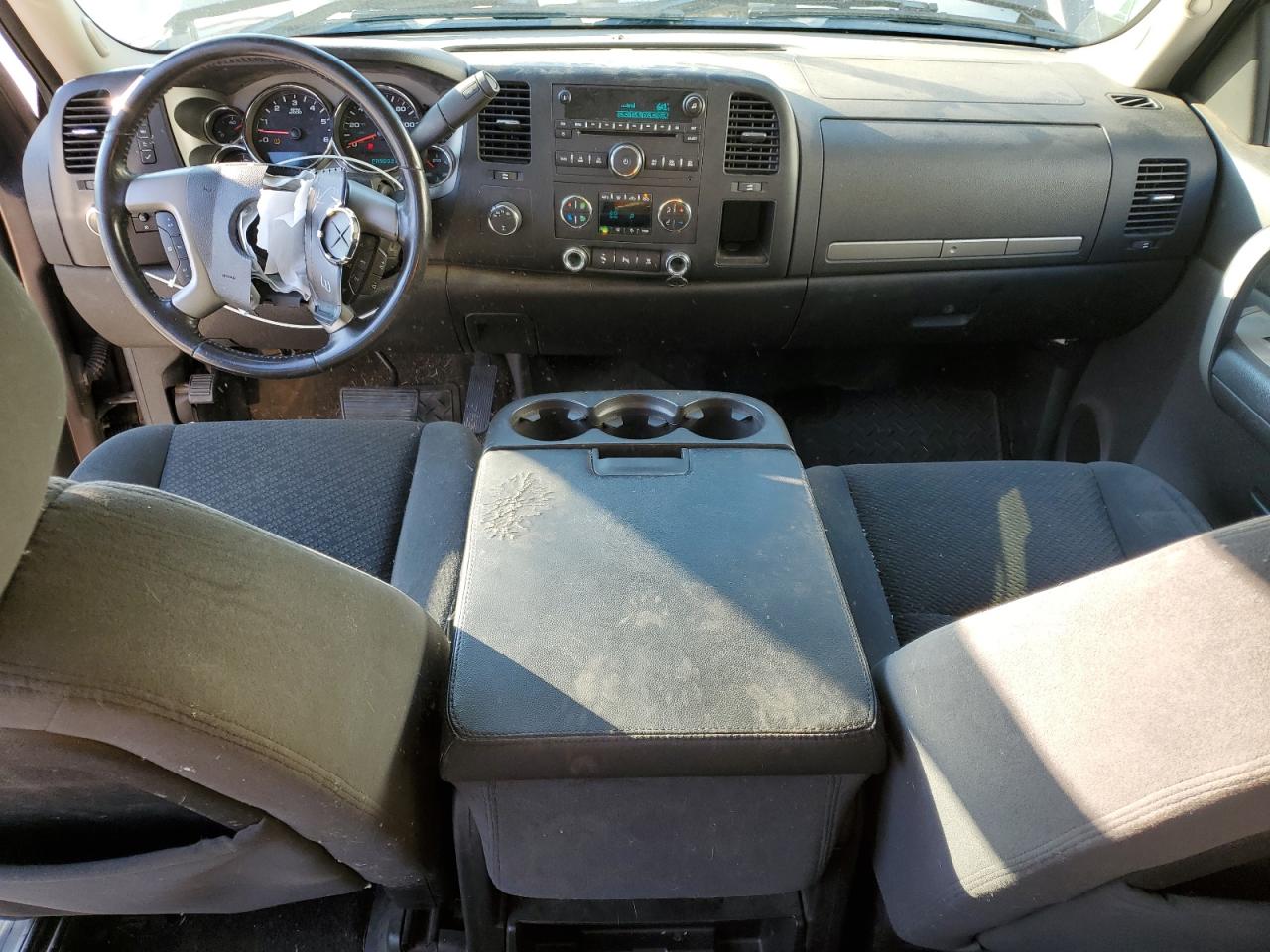 2008 Chevrolet Silverado K1500 VIN: 2GCEK13M981163623 Lot: 70932835