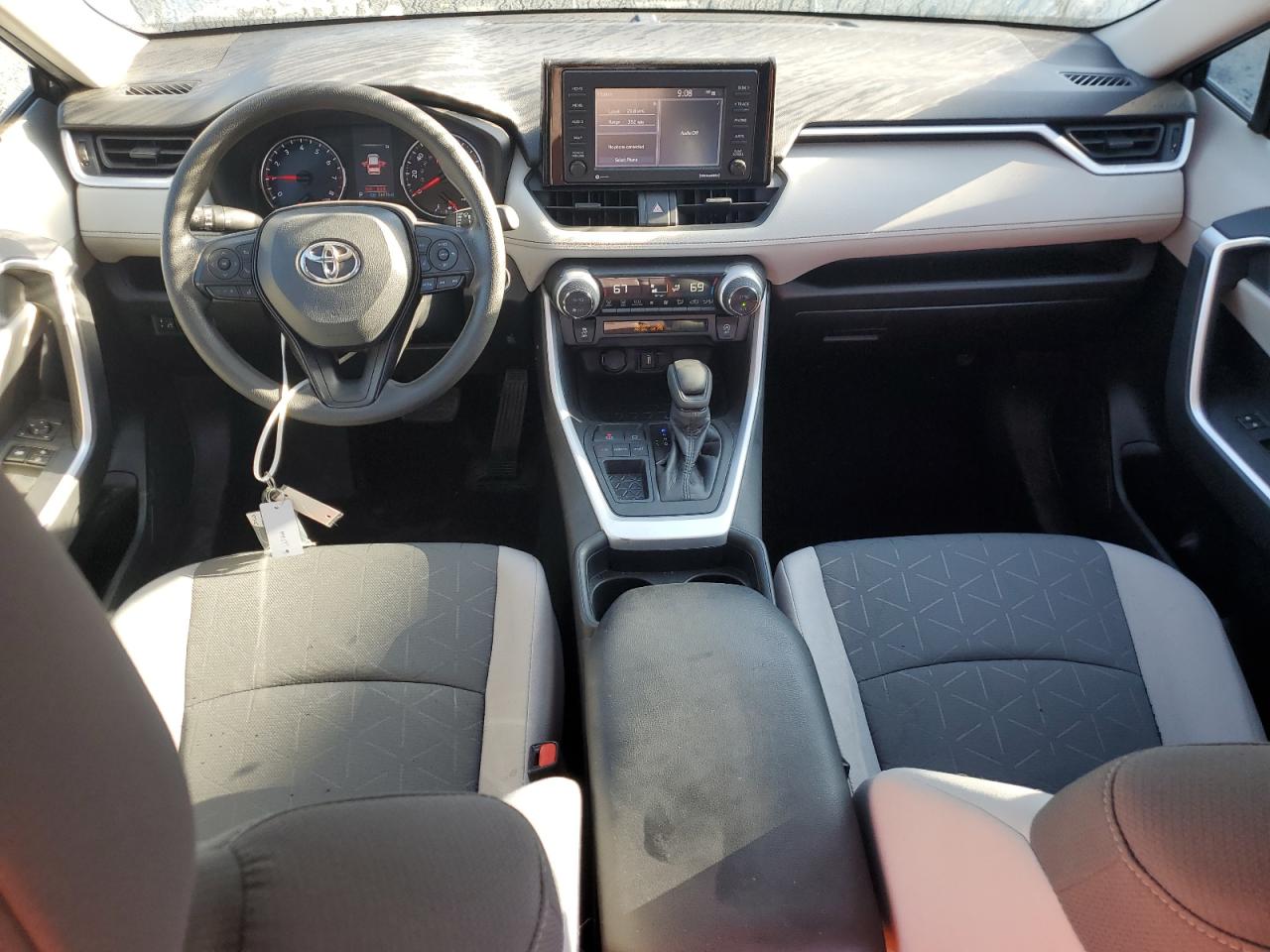 2021 Toyota Rav4 Xle VIN: 2T3W1RFV3MW155917 Lot: 71654755