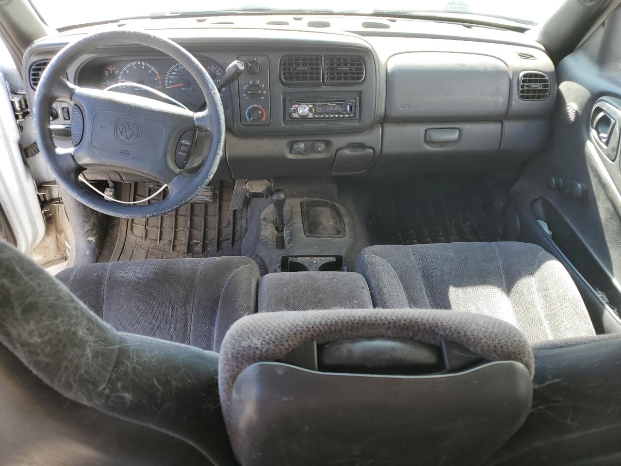 2000 Dodge Dakota Quad VIN: 1B7GG2AN1YS756470 Lot: 84053895