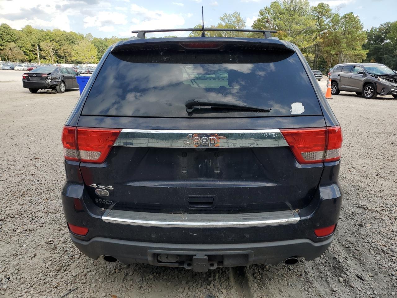 2011 Jeep Grand Cherokee Overland VIN: 1J4RR6GT5BC700964 Lot: 84398735