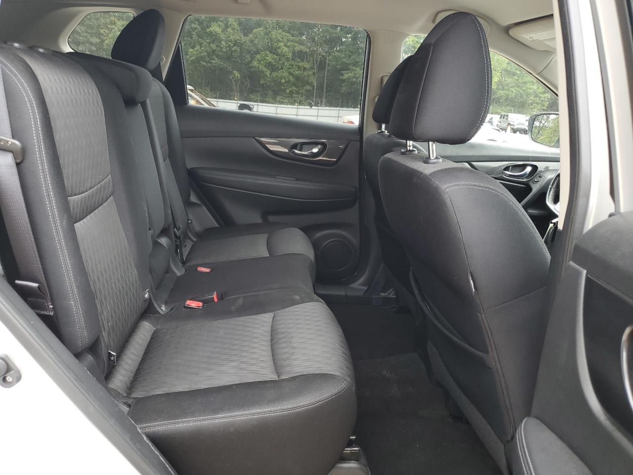 2017 Nissan Rogue S VIN: JN8AT2MV9HW270984 Lot: 82143865