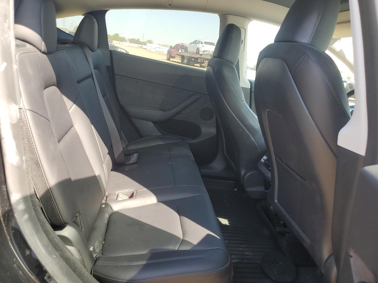 2023 Tesla Model Y VIN: 7SAYGDEE3PF811705 Lot: 83817215