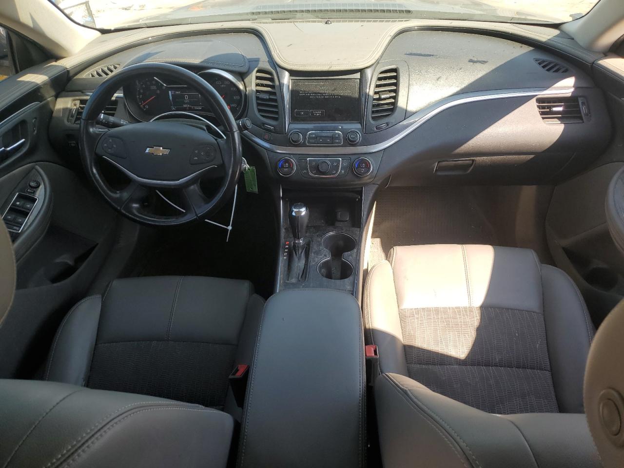 2017 Chevrolet Impala Lt VIN: 1G1105S38HU195688 Lot: 81879545