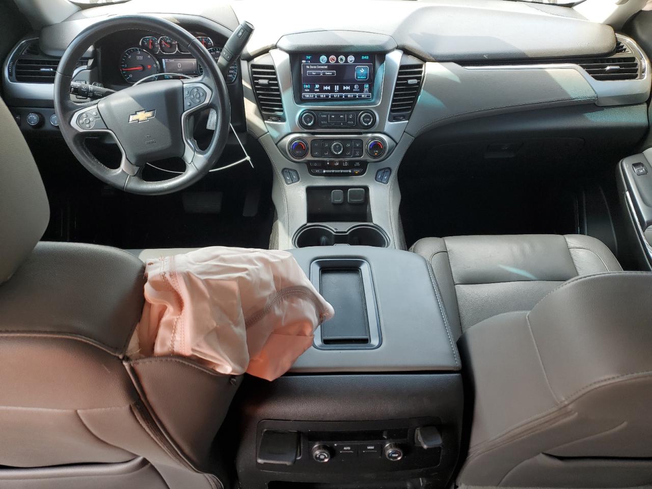 2019 Chevrolet Suburban K1500 Lt VIN: 1GNSKHKC4KR186365 Lot: 71640735