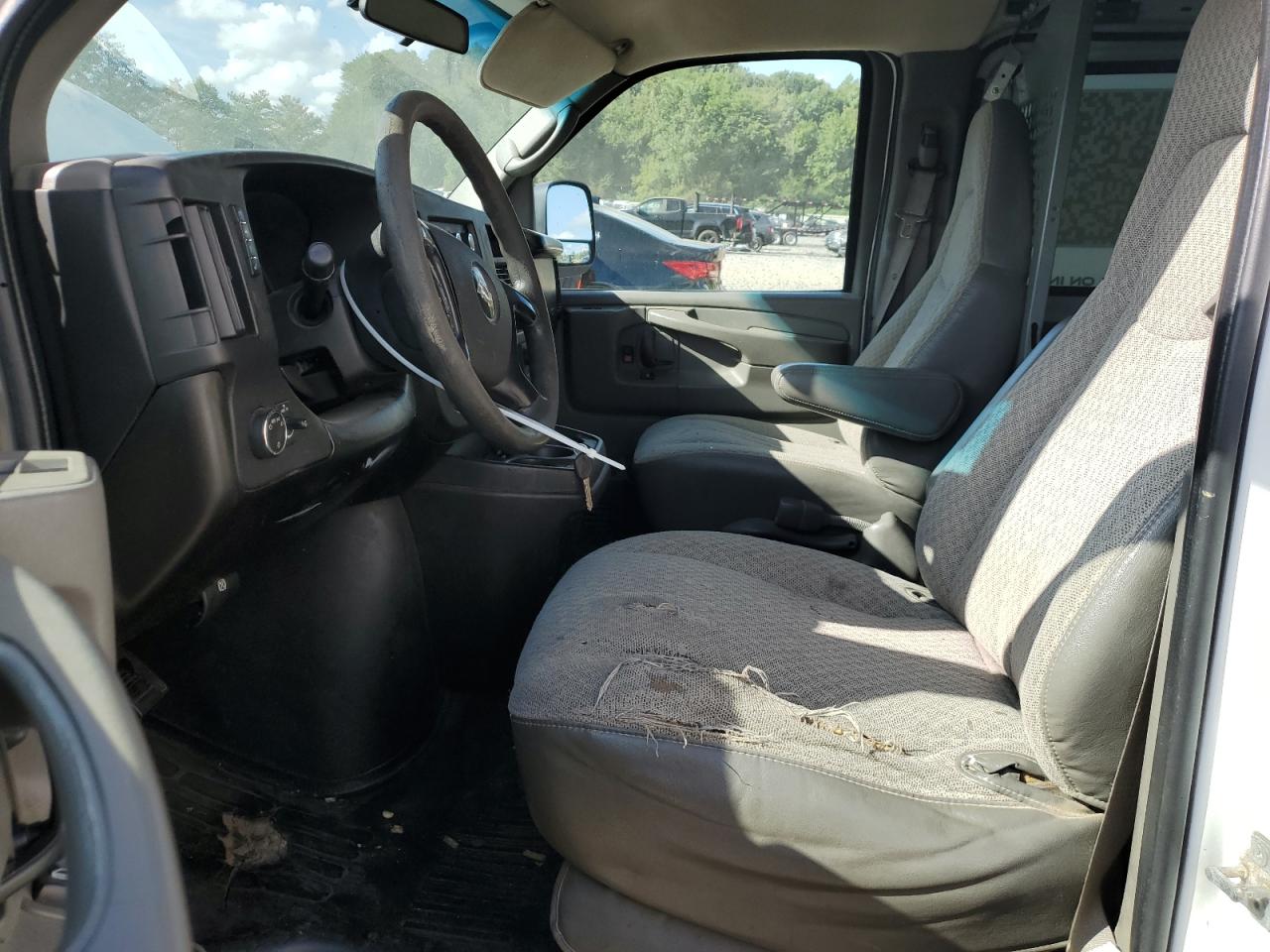 2008 Chevrolet Express G1500 VIN: 1GCFG15X581189137 Lot: 70954565