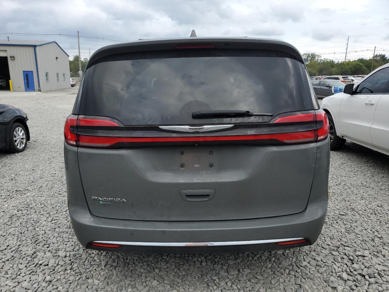 2022 Chrysler Pacifica Touring L VIN: 2C4RC1BGXNR178946 Lot: 81244885