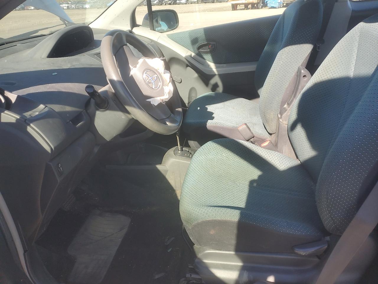 2007 Toyota Yaris VIN: JTDJT923875097551 Lot: 84011465