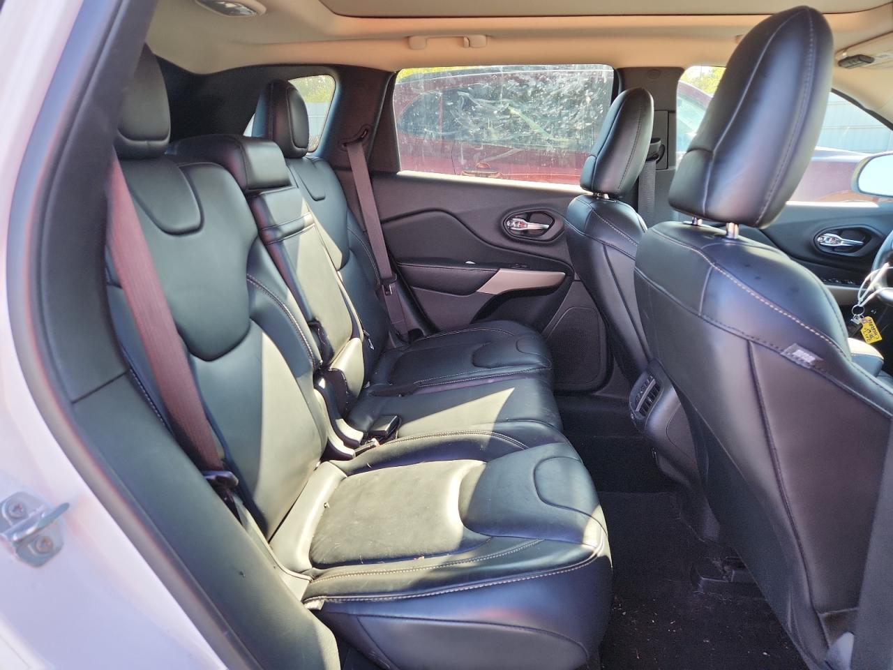 2017 Jeep Cherokee Limited VIN: 1C4PJMDS9HW621017 Lot: 84432615