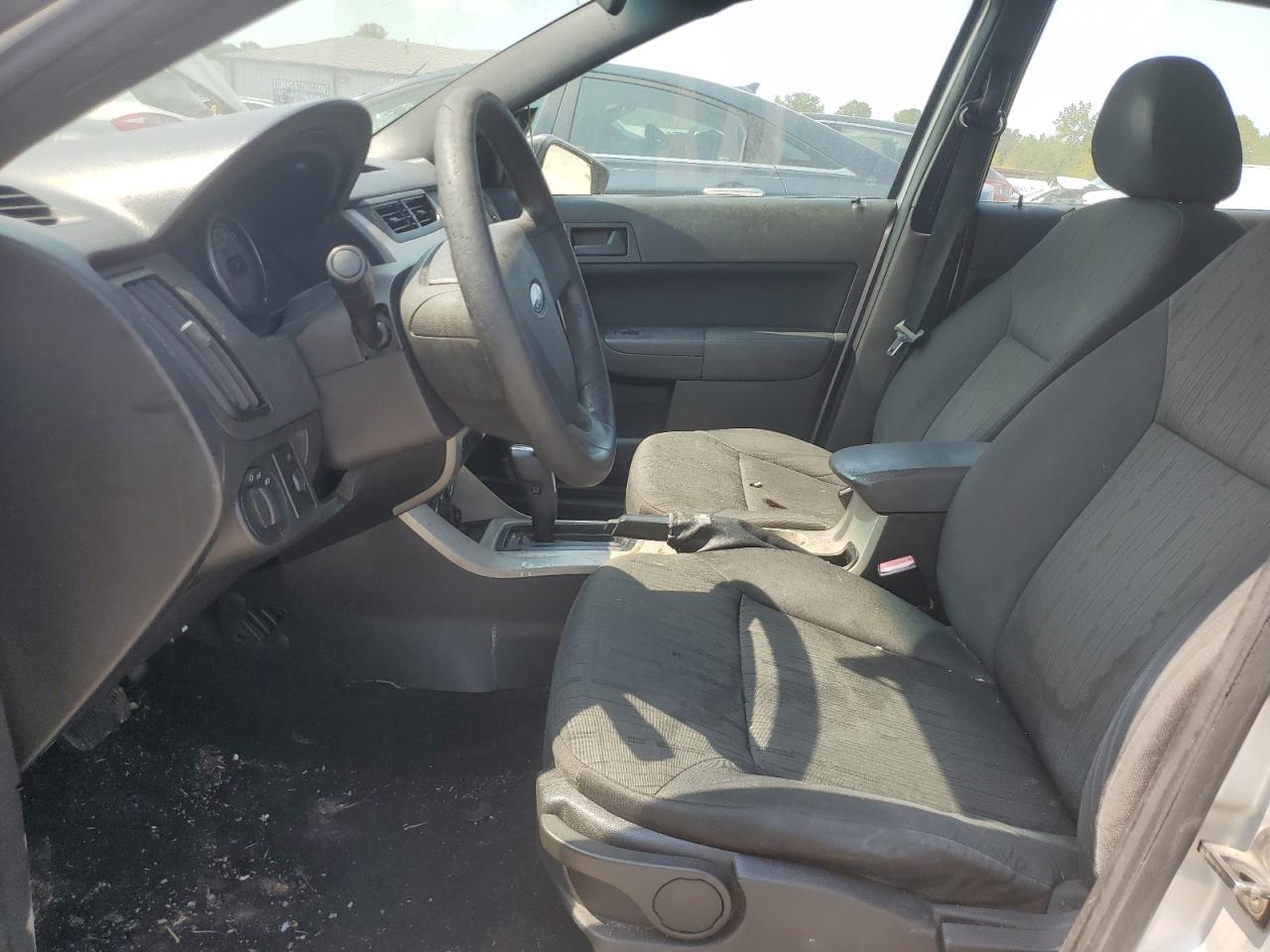 2010 Ford Focus Se VIN: 1FAHP3FN9AW111816 Lot: 80558345