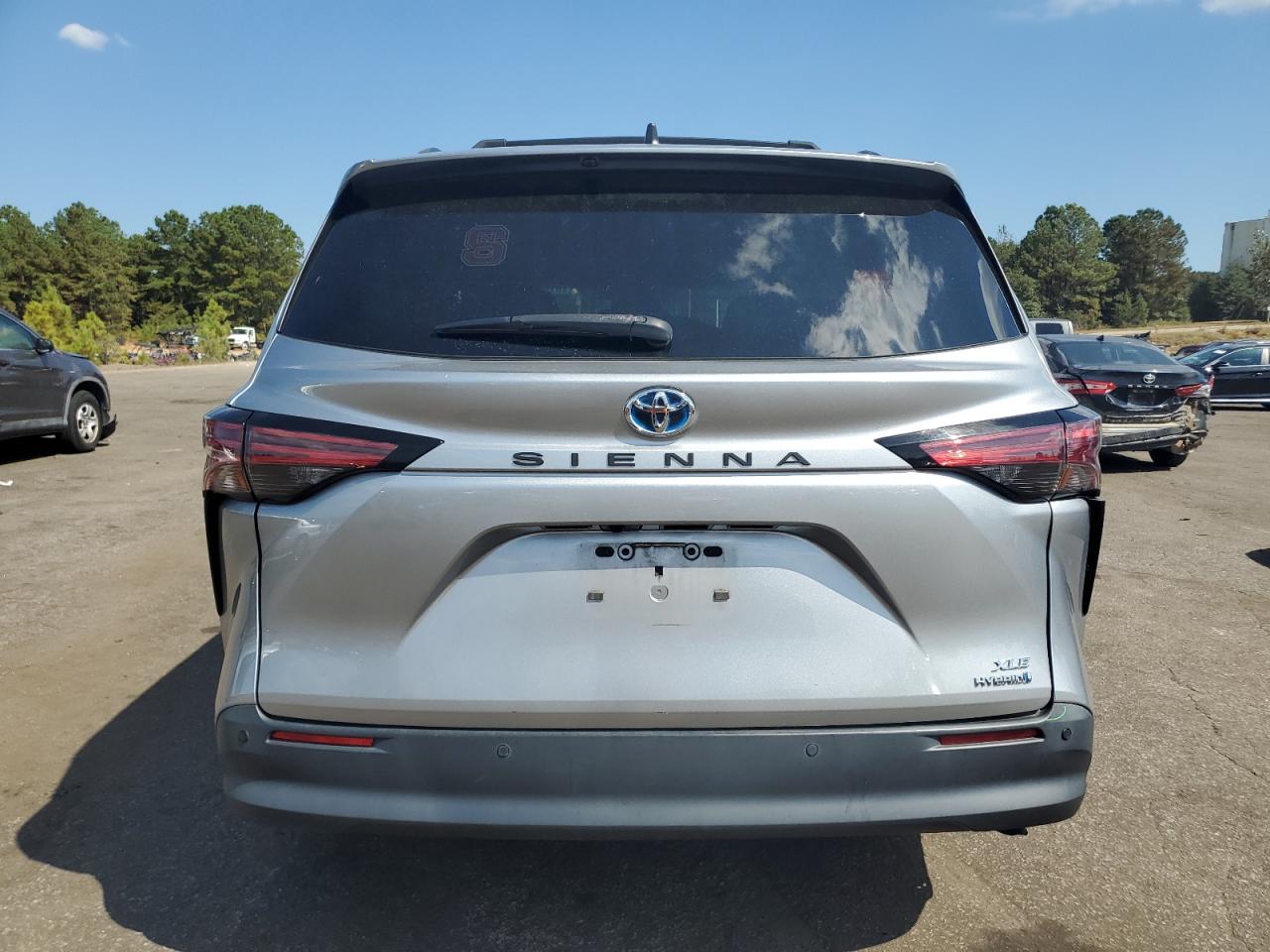 2022 Toyota Sienna Xle VIN: 5TDYRKEC2NS103335 Lot: 81646225