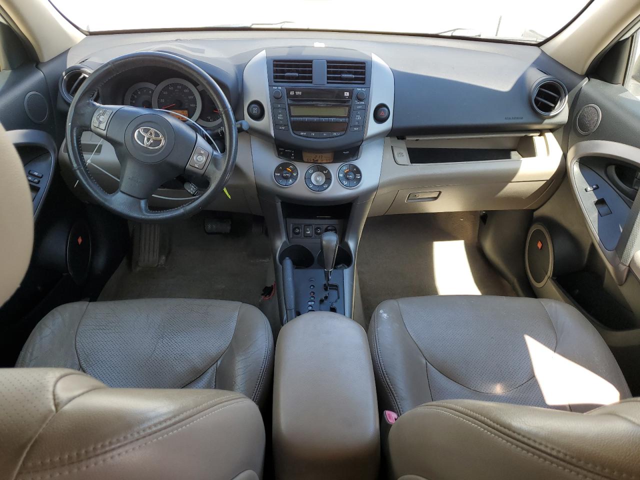 2008 Toyota Rav4 Limited VIN: JTMBK34V685060180 Lot: 71750135