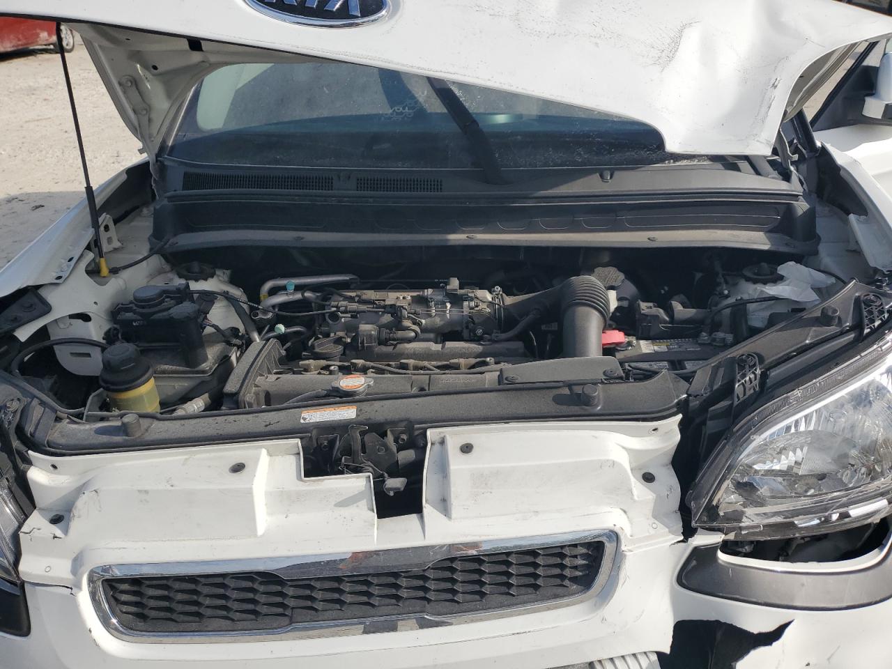 2011 Kia Soul + VIN: KNDJT2A20B7329993 Lot: 80448655