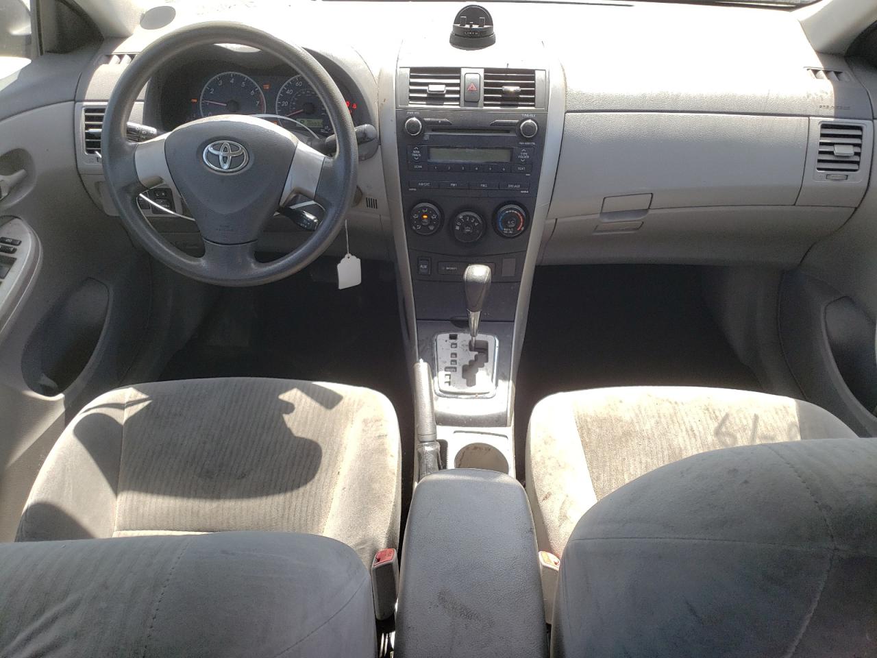 2010 Toyota Corolla Base VIN: 1NXBU4EE3AZ205021 Lot: 71462255