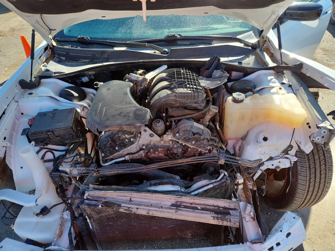 2022 Chrysler 300 Touring VIN: 2C3CCAAG5NH107509 Lot: 84619345